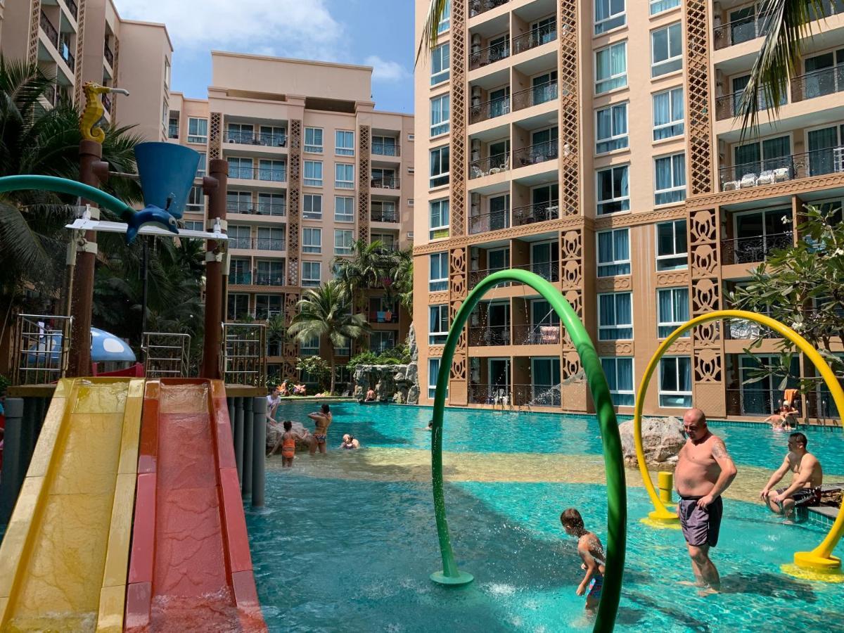 Atlantis Condo Resort Jomtien Beach Εξωτερικό φωτογραφία