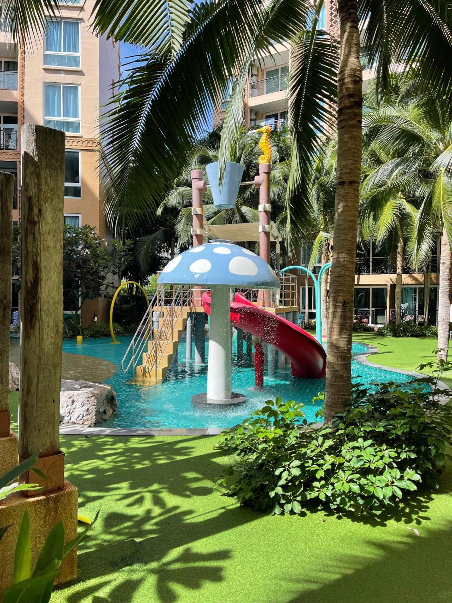 Atlantis Condo Resort Jomtien Beach Εξωτερικό φωτογραφία